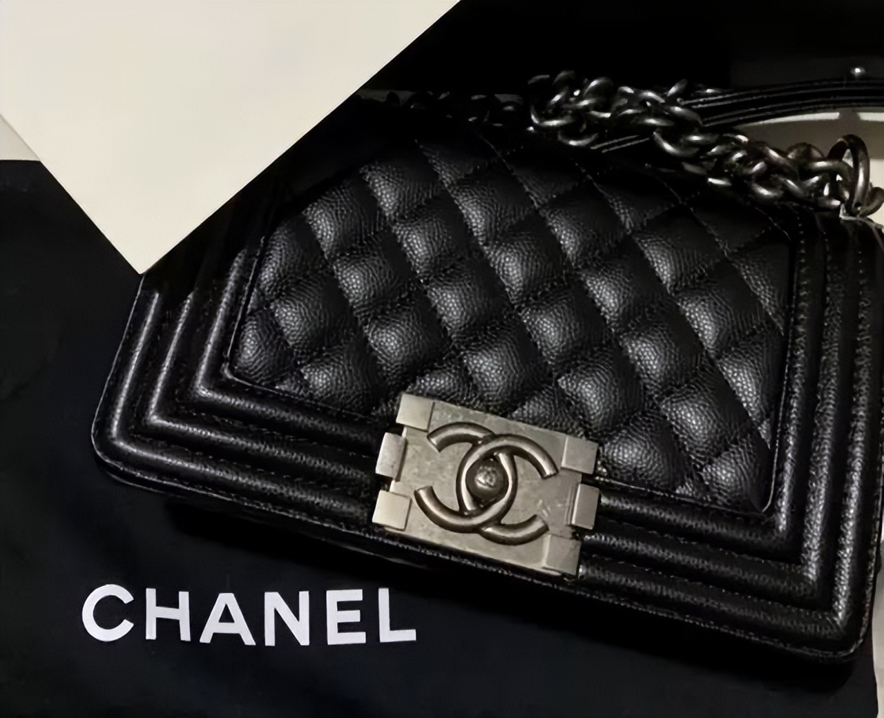 香奈儿的leboy过时了吗,香奈儿leboy经典款网红