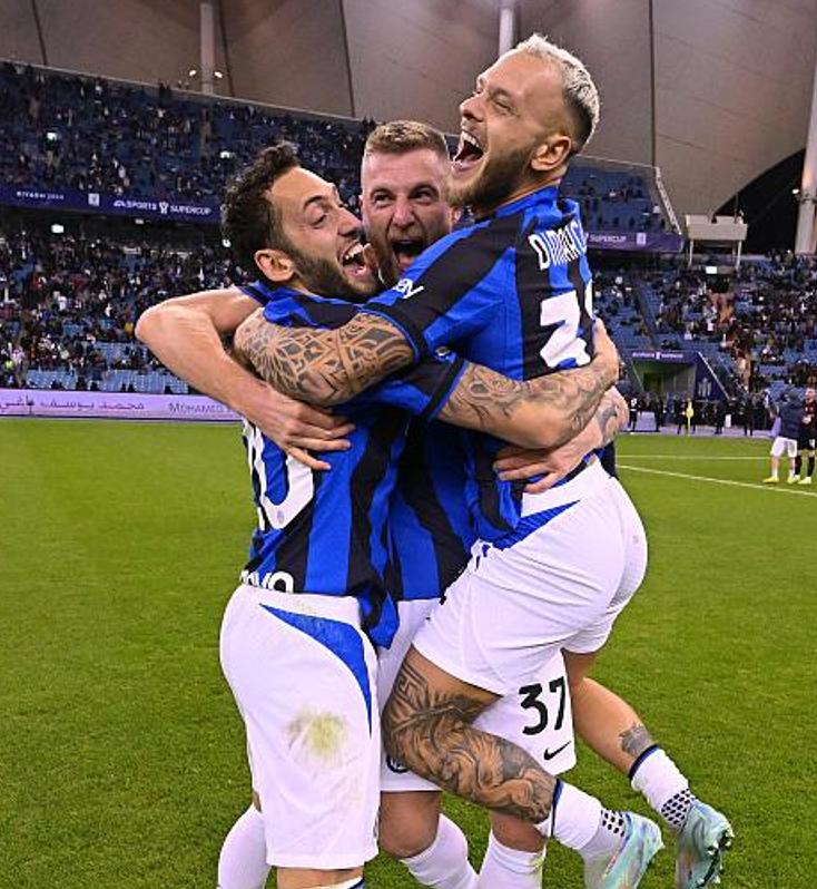 曼联阿森纳米兰国米,豪门之夜