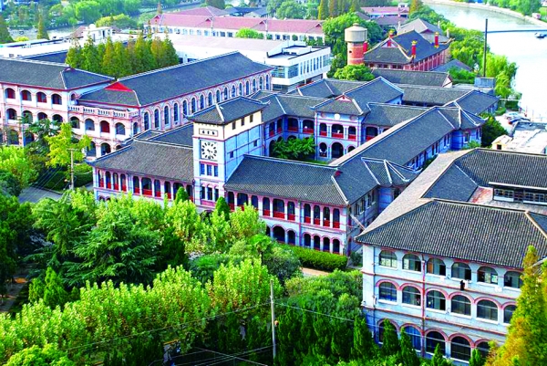 中国近代第一座天主教堂,中国圣约翰大学