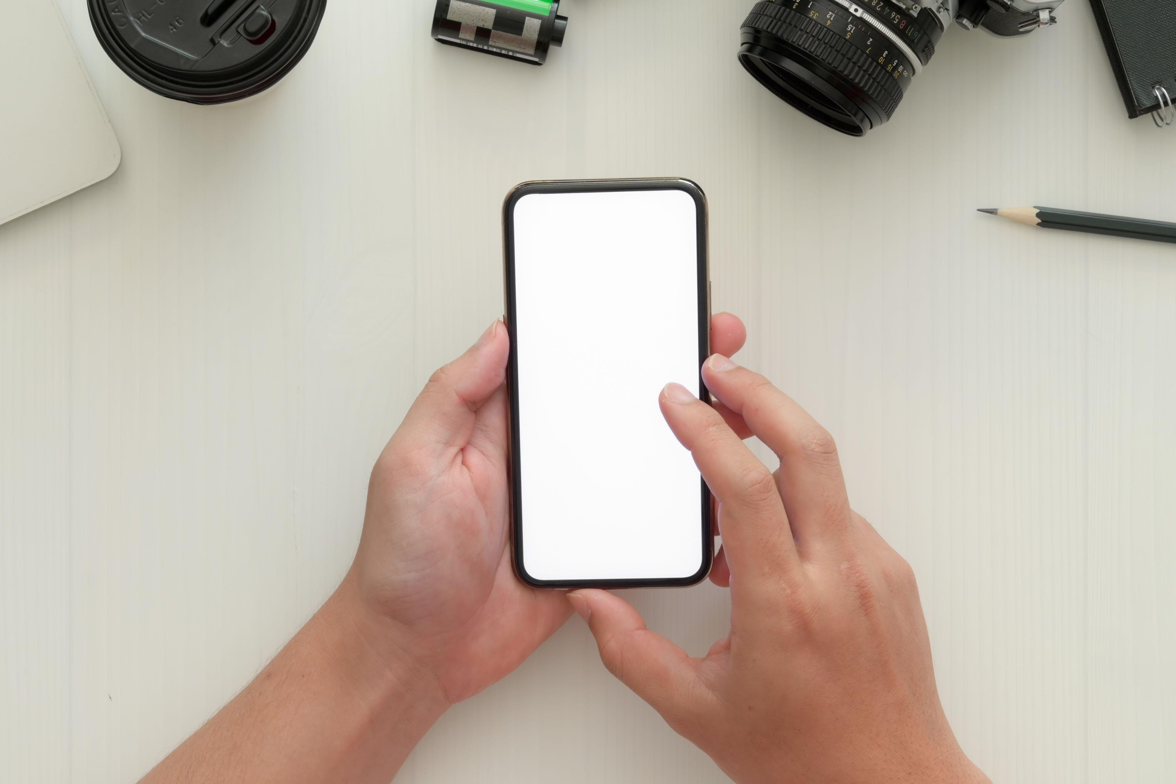 实体店和网购手机差别有多大？听听过来人的经验，别再被坑了