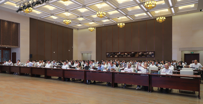 浙江大学2023年暑期工作会议在紫金港校区召开