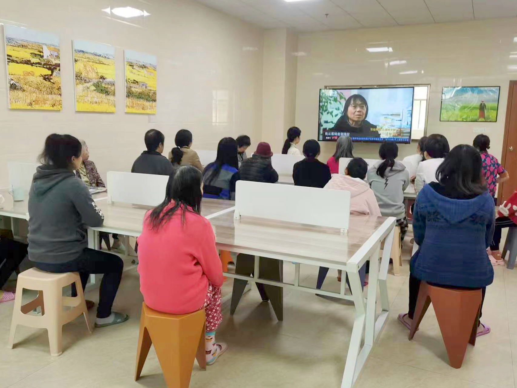 珠海白云康复医院——愿你芳华自在，愿你笑靥如花！