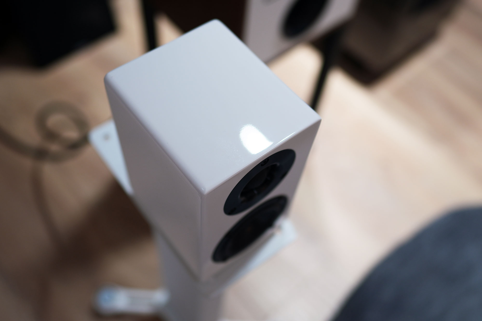 没有特别的原因别玩3寸！3寸唐韹Audiomis玩具小箱AC3试用！