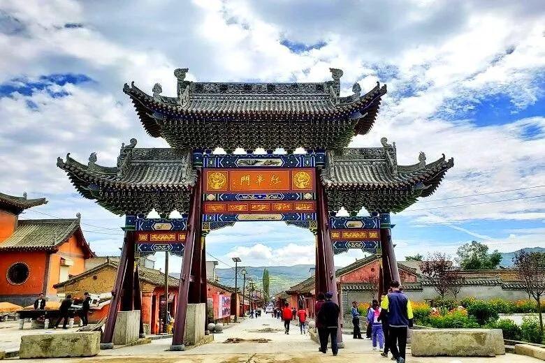 鍗冮噷缁撶紭,鎯呯郴鏁欒偛绛戞ⅵ鏈潵