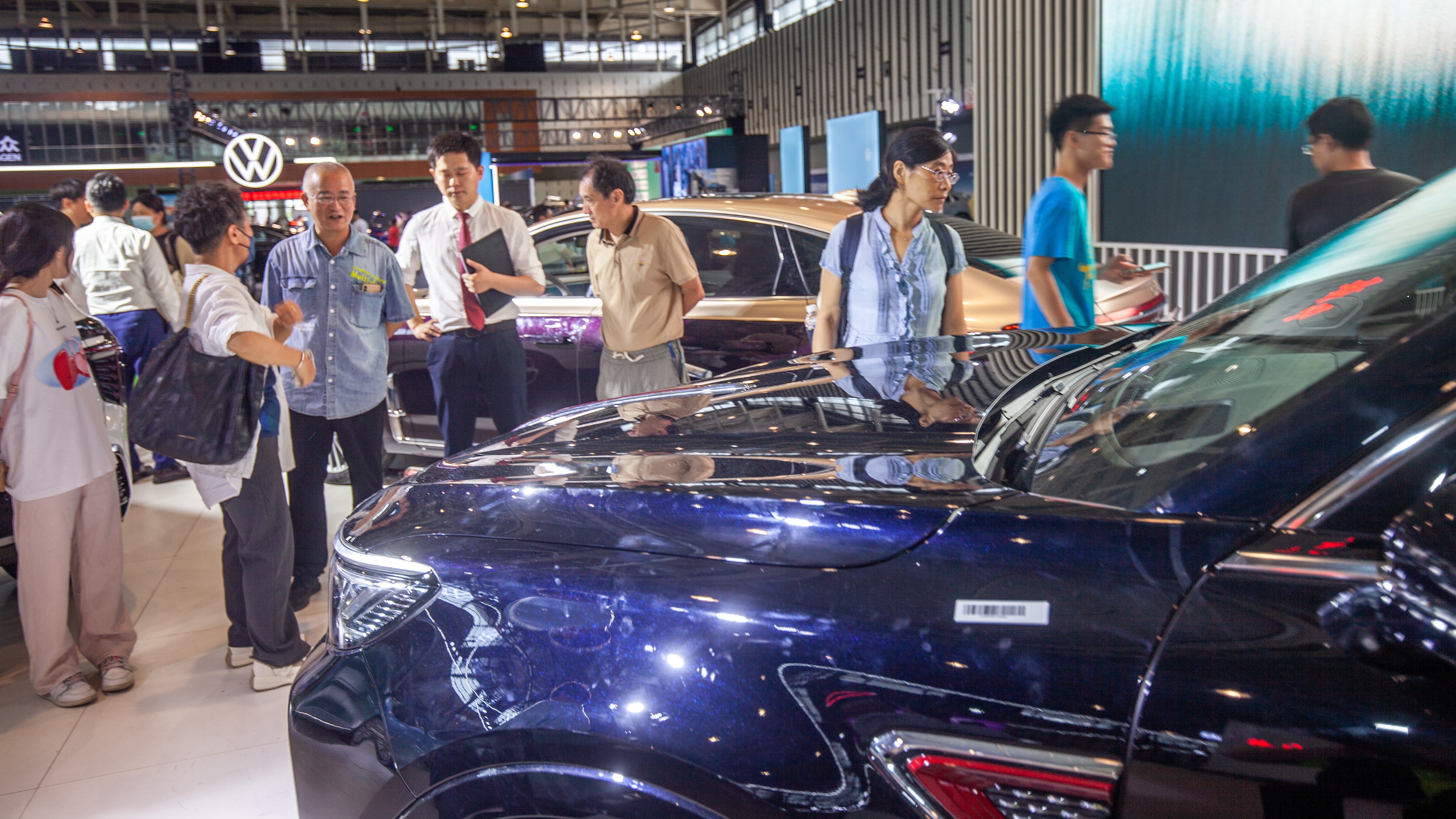 信息集纳｜高端房车售价1000多万；百余残障人看励志电影《热烈》