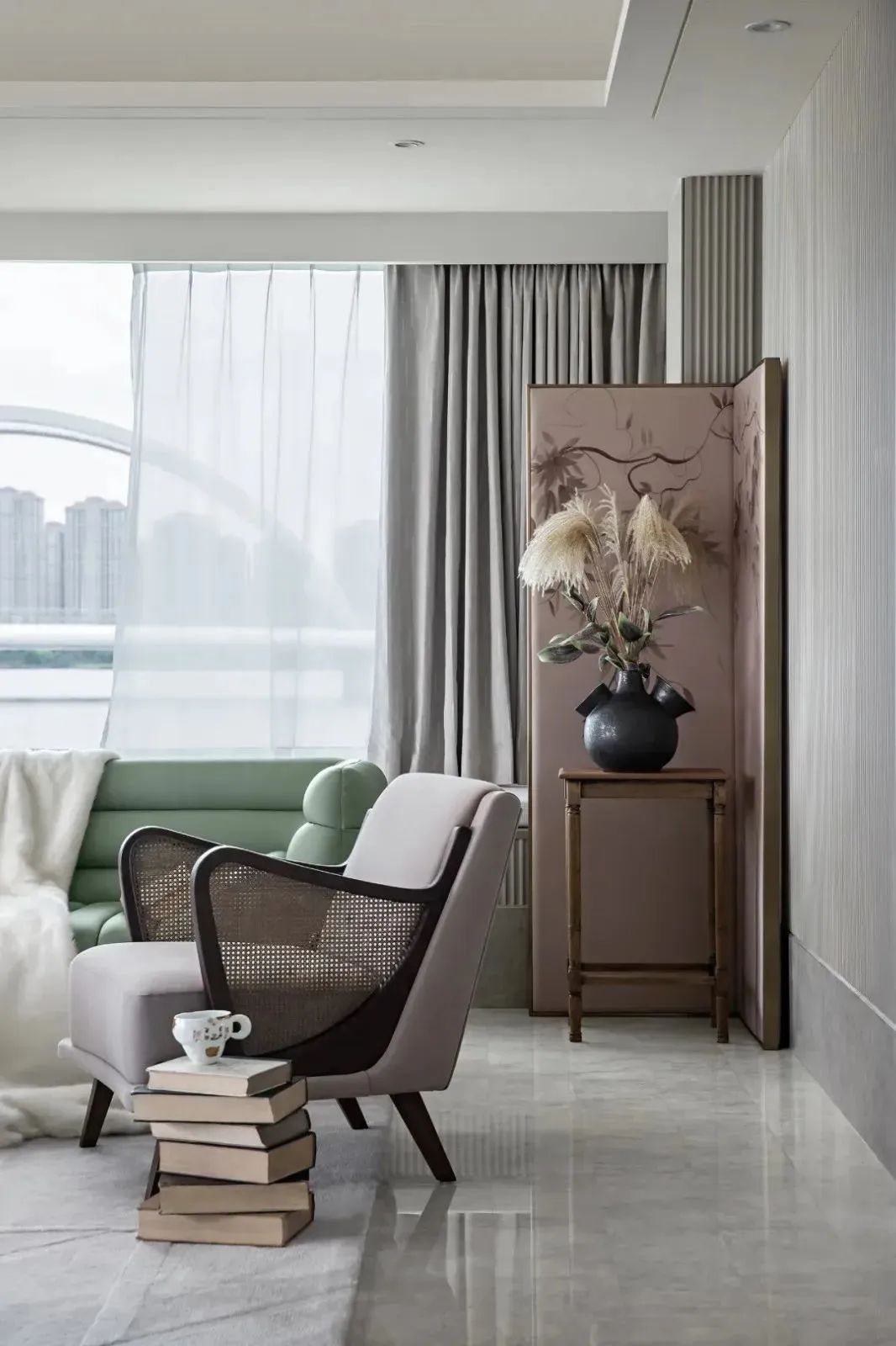 石家庄窗帘批发市场选购攻略,窗帘的选购技巧和讲解视频