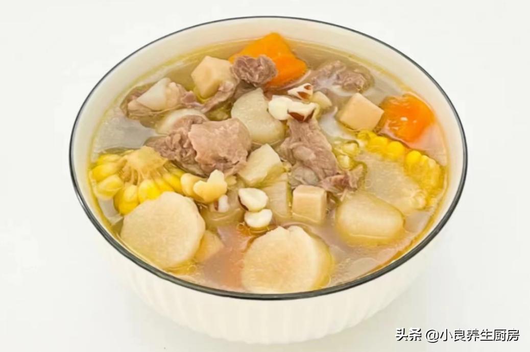 夏季汤品鸭汤,什么鸭汤好喝又有营养夏天