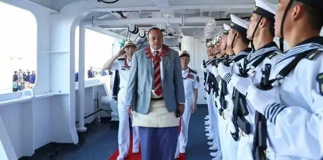 外国人评价和平方舟号医院船,和平方舟医疗船台湾评论