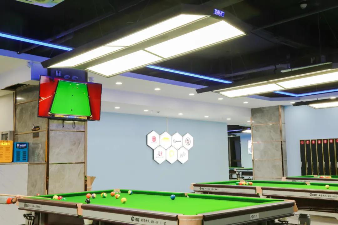 新人限免，壕派充送！玩“追分”，就来这家追分璟点台球俱乐部