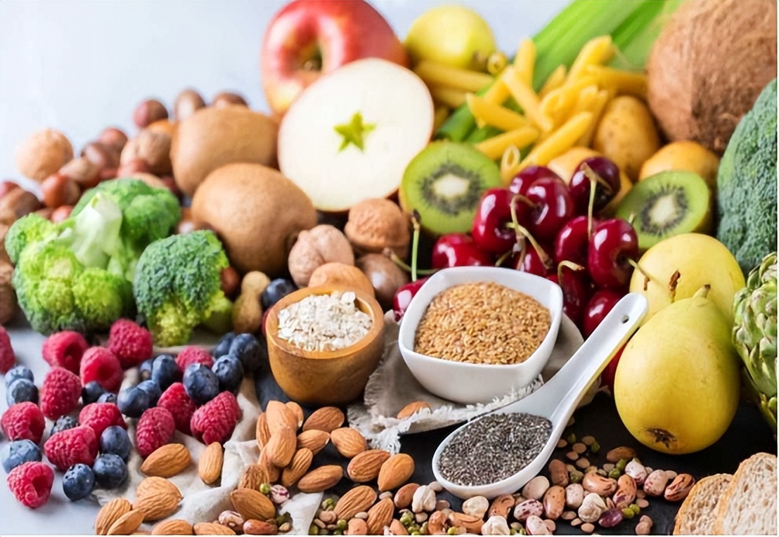 指甲竖纹与肝脏的关系,指甲盖有竖纹凸起是肝有病吗