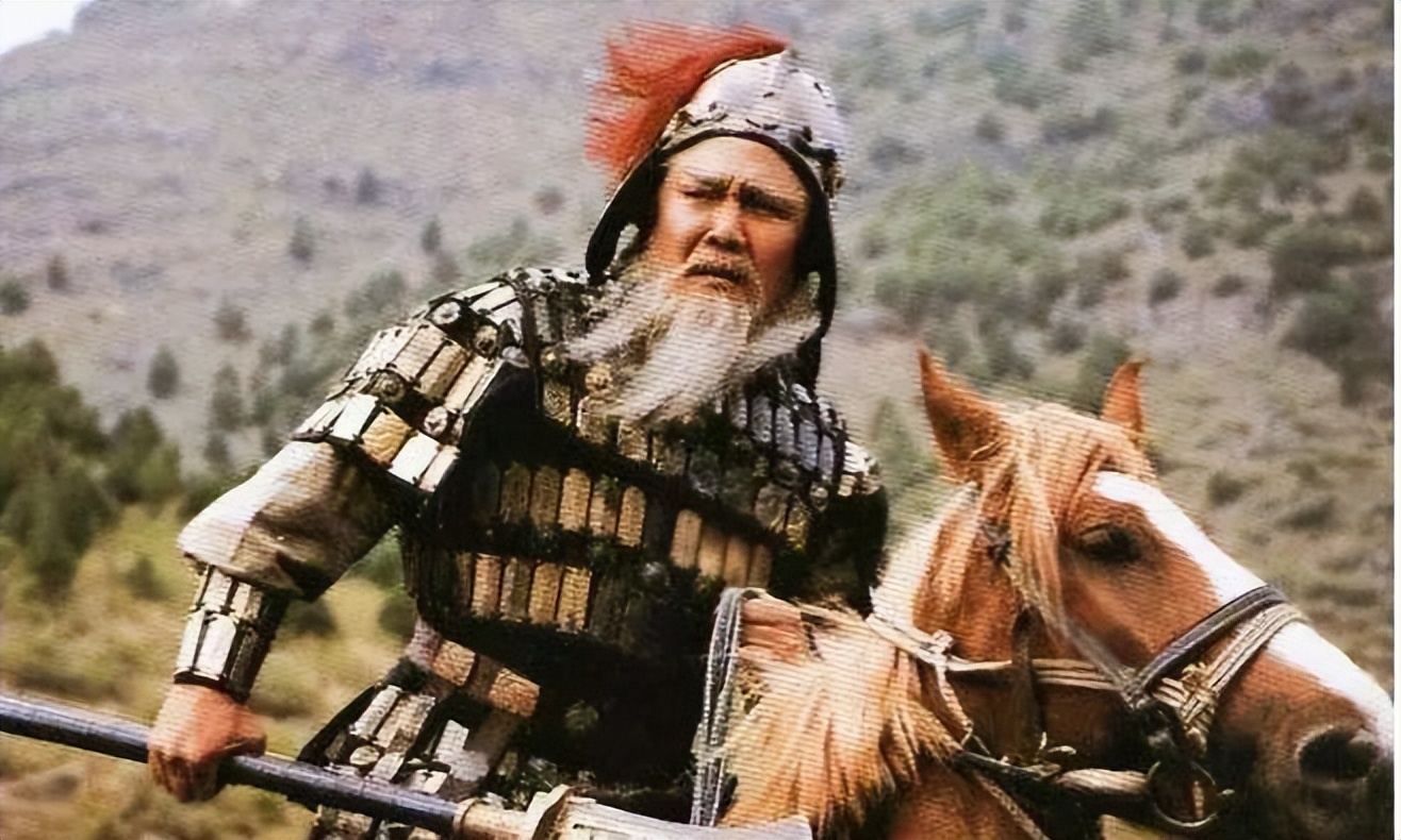 老三国关羽不服黄忠封五虎将,关羽不服黄忠封五虎将原视频