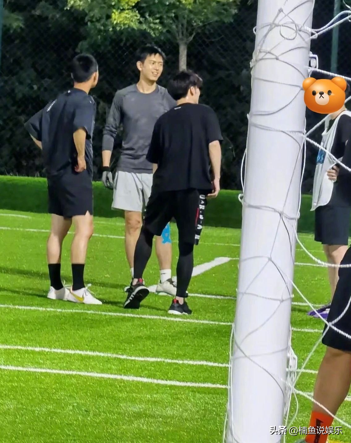 30岁李现玩飞盘被偶遇,李现玩飞盘视频高清