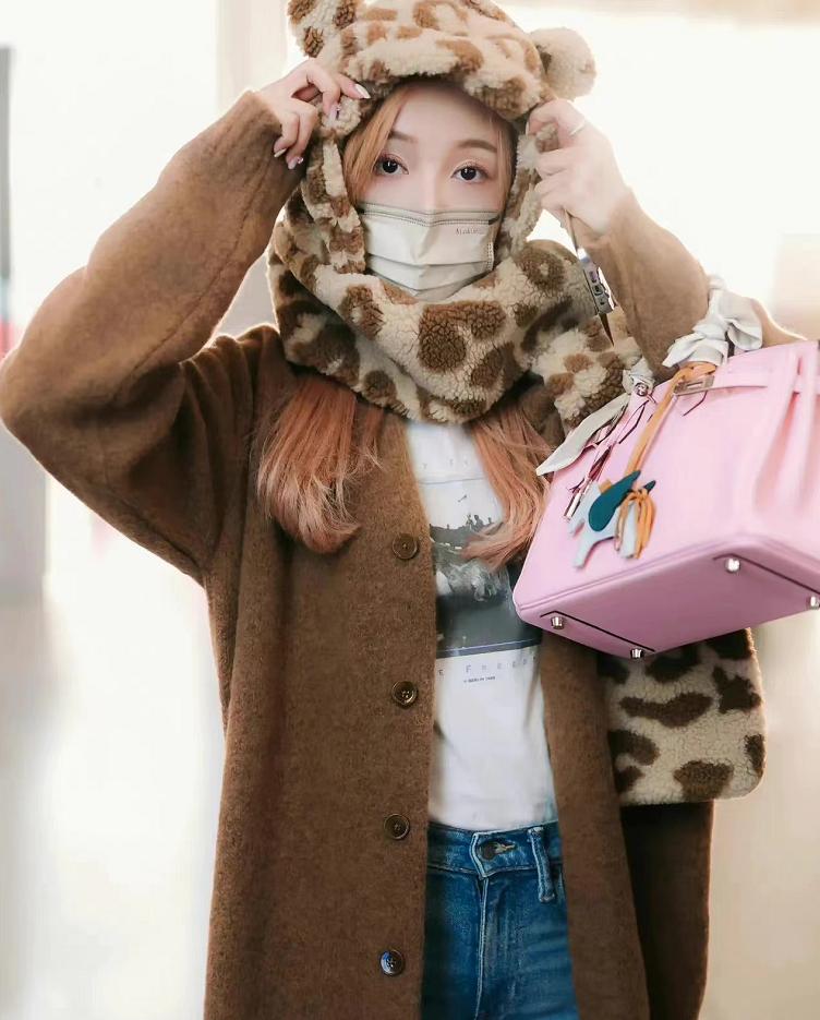 吴宣仪同款包,吴宣仪同款包包