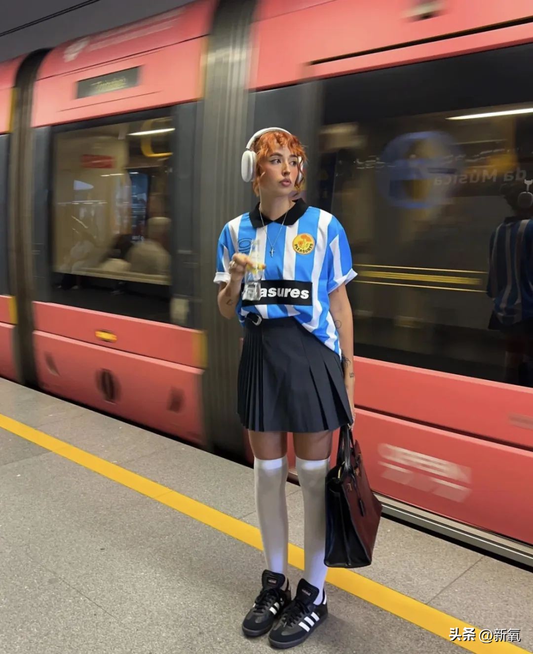 四年一次的世界杯终于落下帷幕,4年一度的世界杯再次拉开帷幕