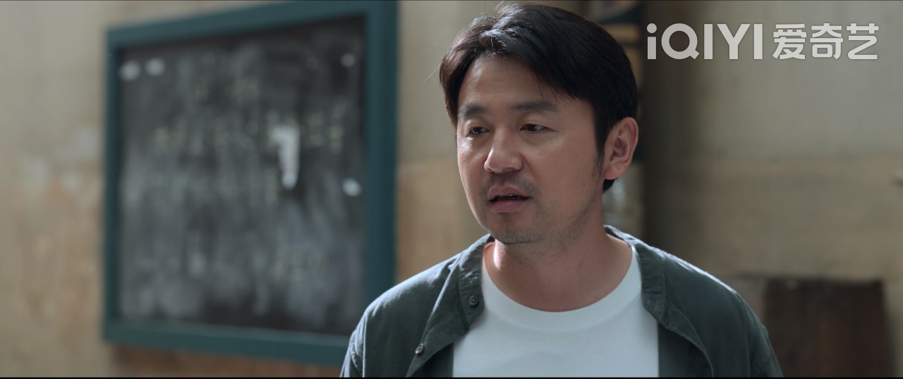 张子枫雷佳音面试,雷佳音张子枫天才基本法男明星