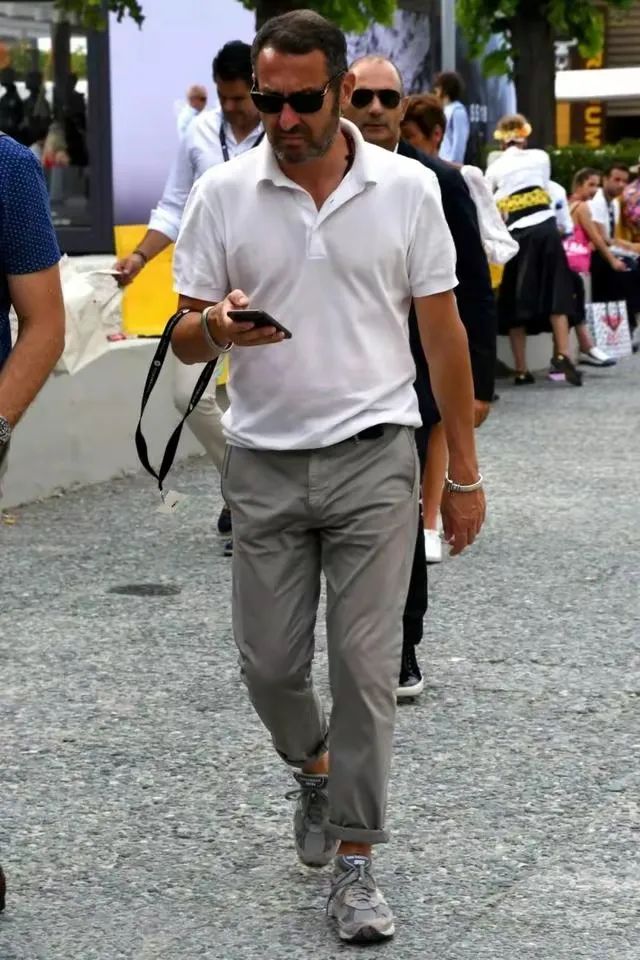 夏季男士polo衫短袖怎么搭配,夏季男士短袖polo衫搭配整套
