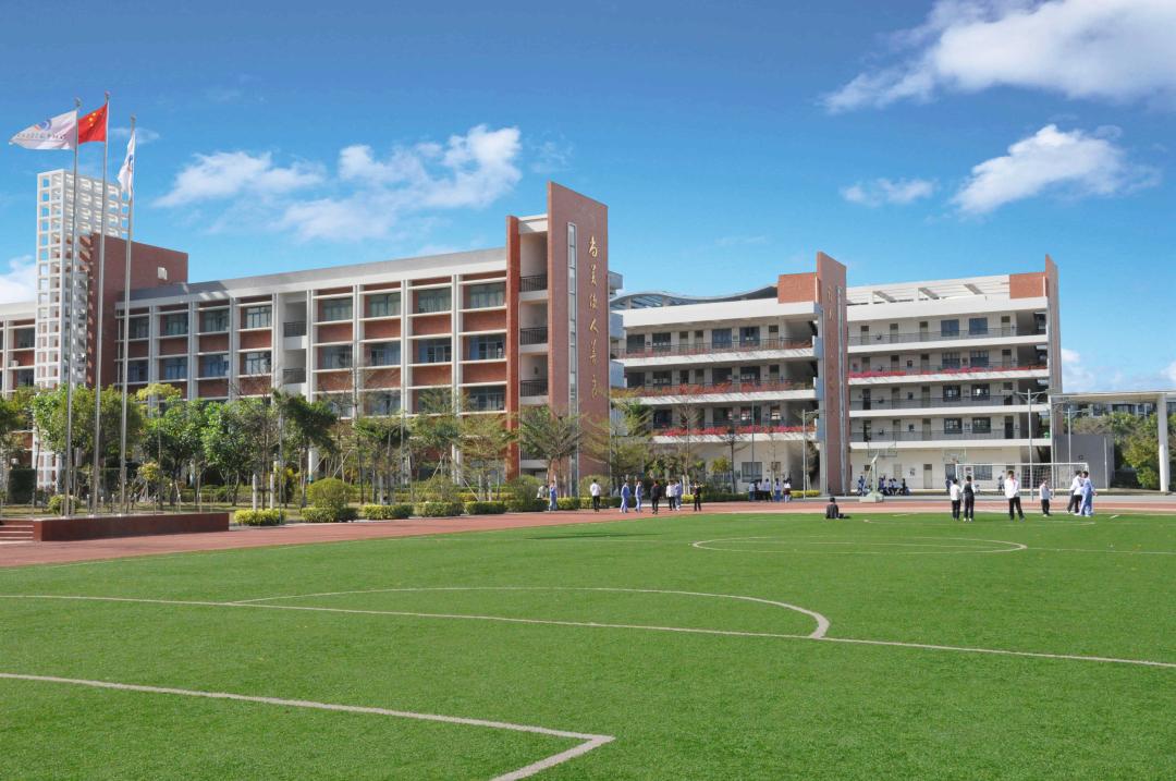 南山区海滨实验小学深圳湾部,南山区滨海实验小学怎么样