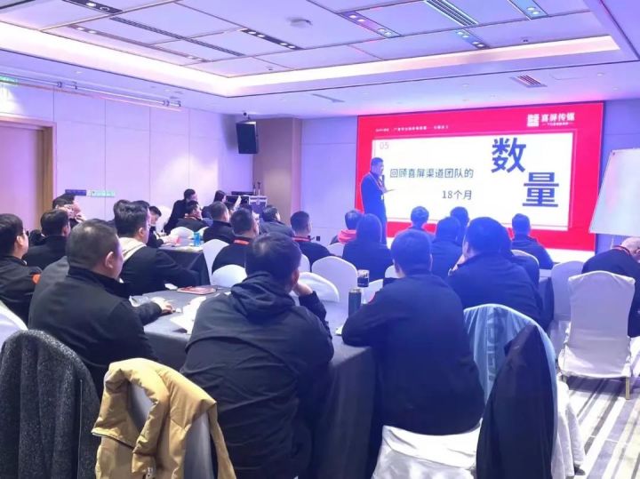 喜屏电梯广告怎么加盟,喜屏科技加盟靠谱吗