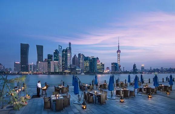 魔都上海美食一条街,上海美食街一条街在哪里