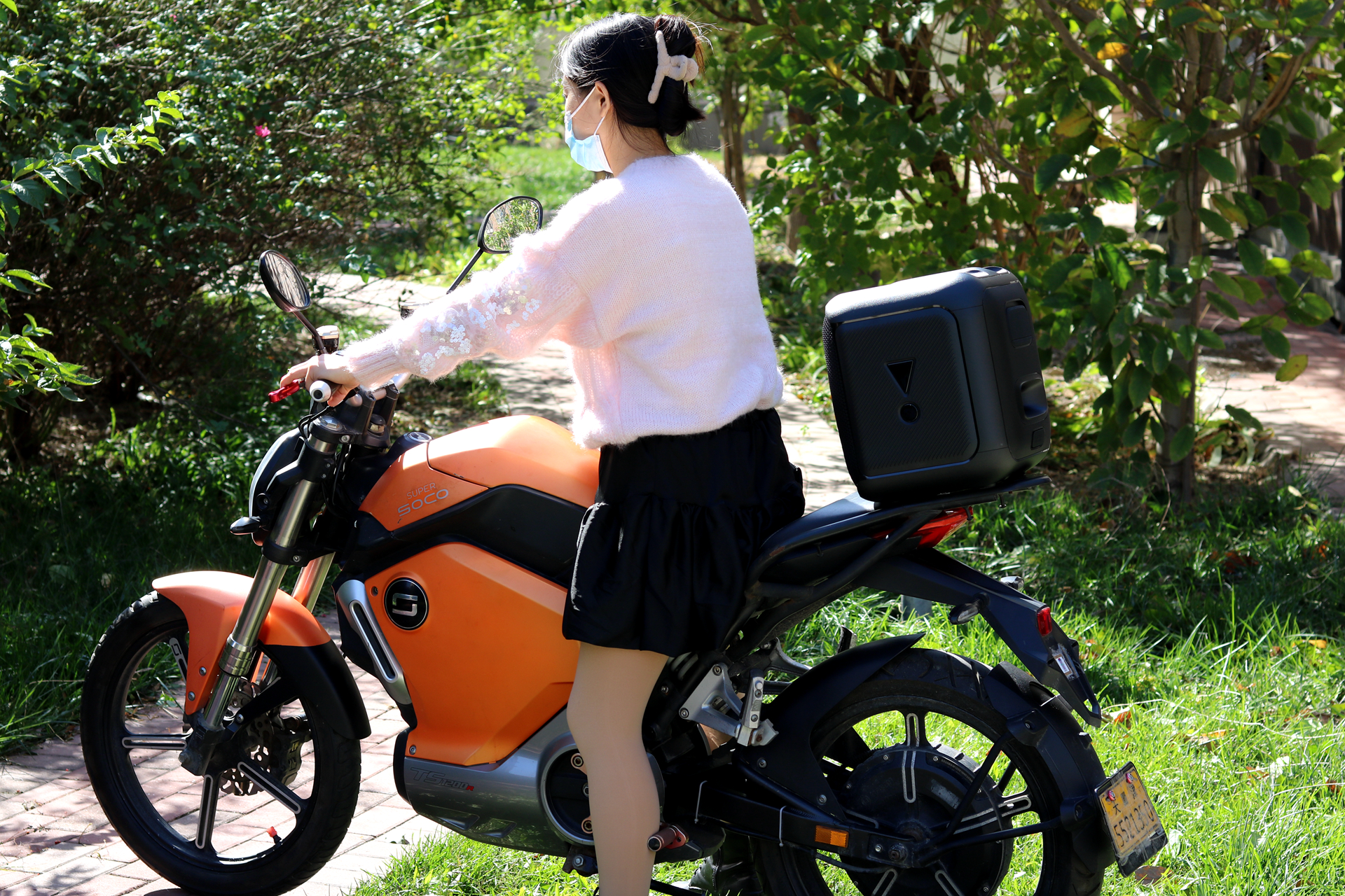 JBLpartybox音响户外实测,JBLPARTYBOX户外音响