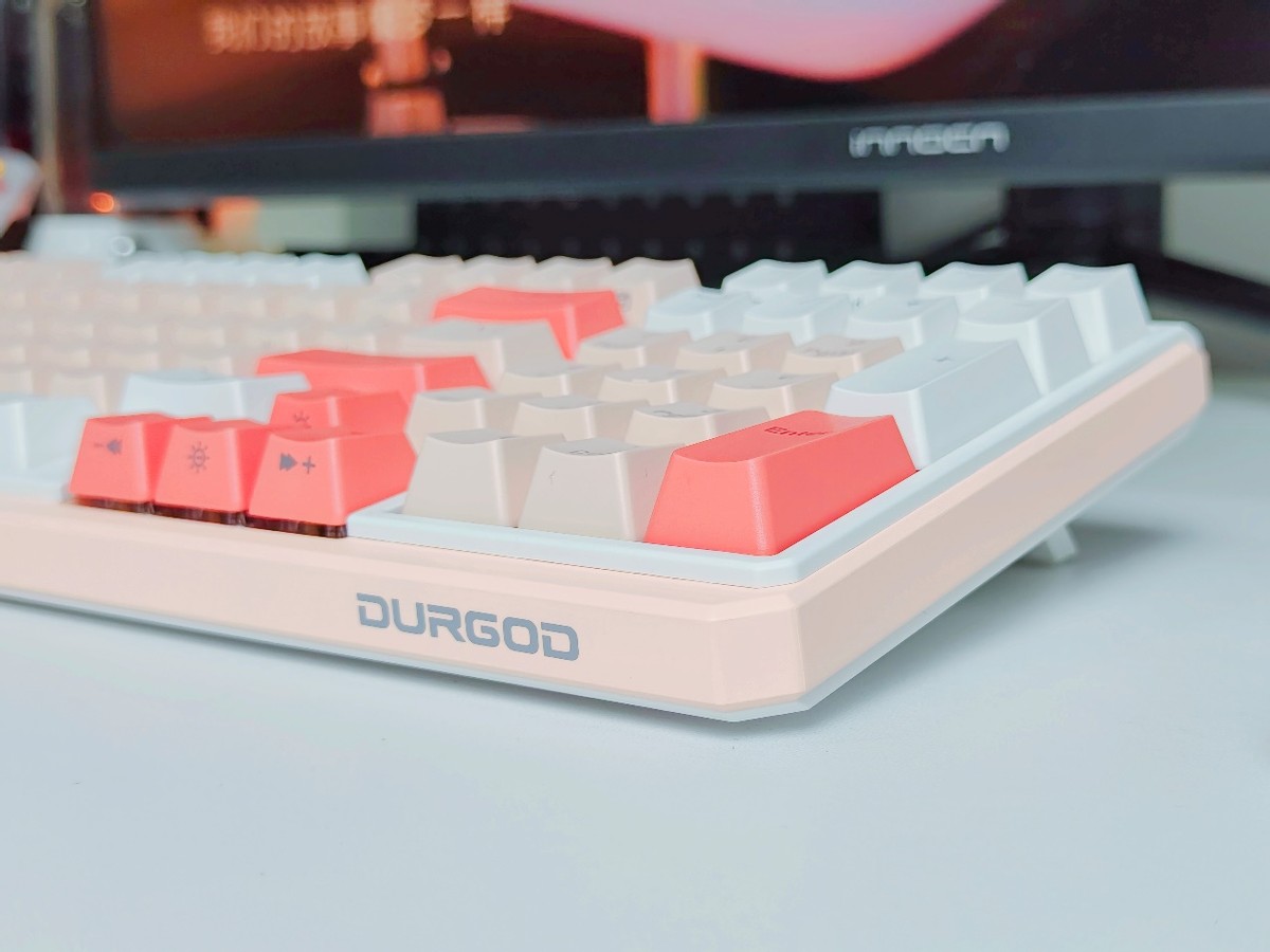 杜伽银轴机械键盘推荐,渐变色机械键盘推荐
