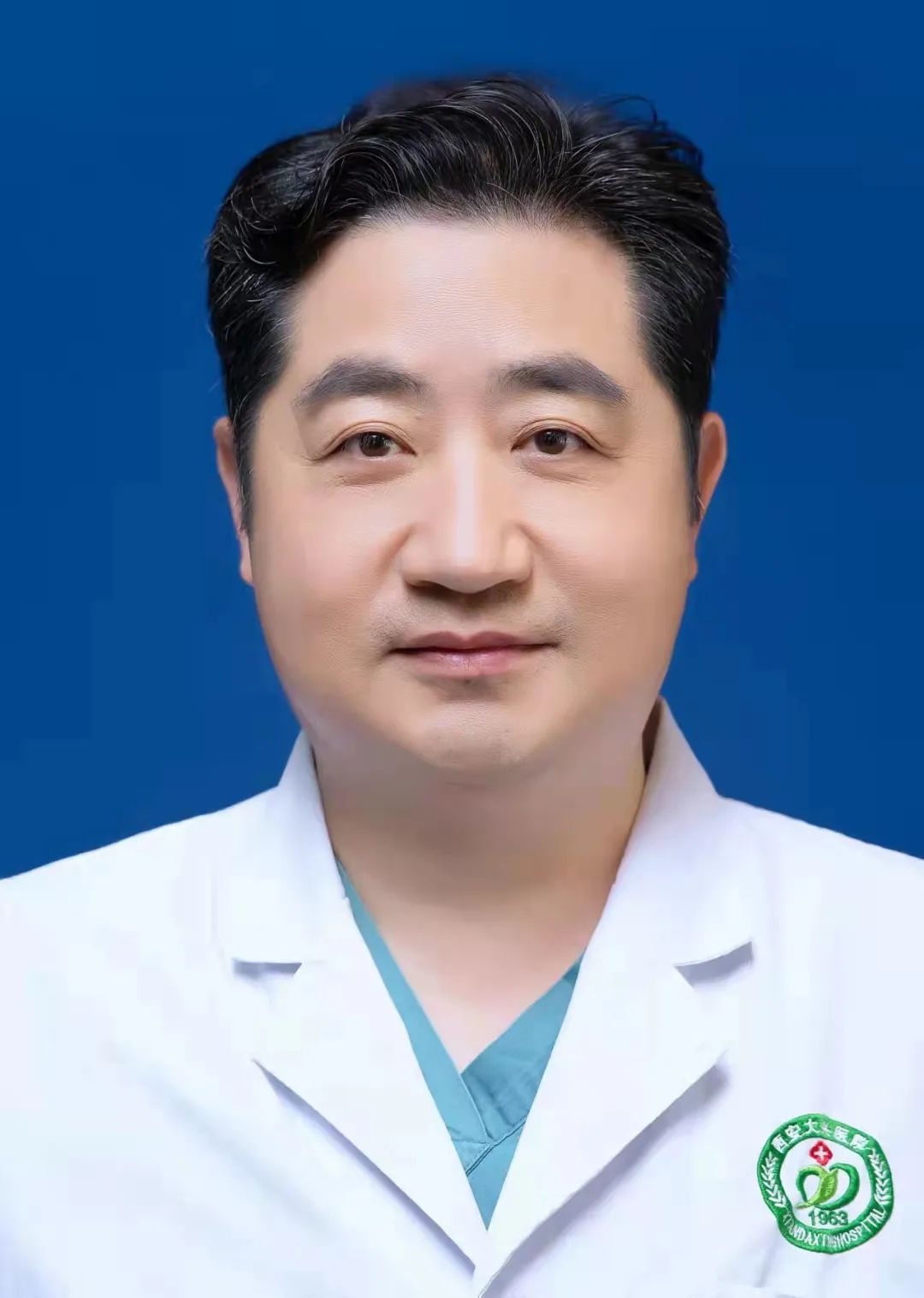 腹主动脉瘤介入治疗有几种方案,腹主动脉瘤介入治疗