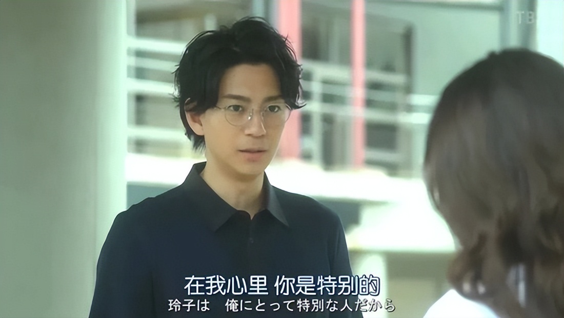 男人想你想得快疯的时候四个表现,男人想你微信上会给你发这五句话