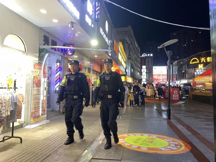 宁乡公安：用“警察蓝”绘就平安色！