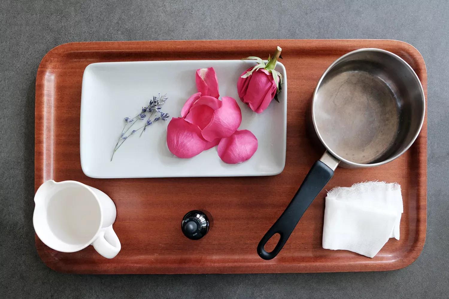 如何用鲜花DIY香水