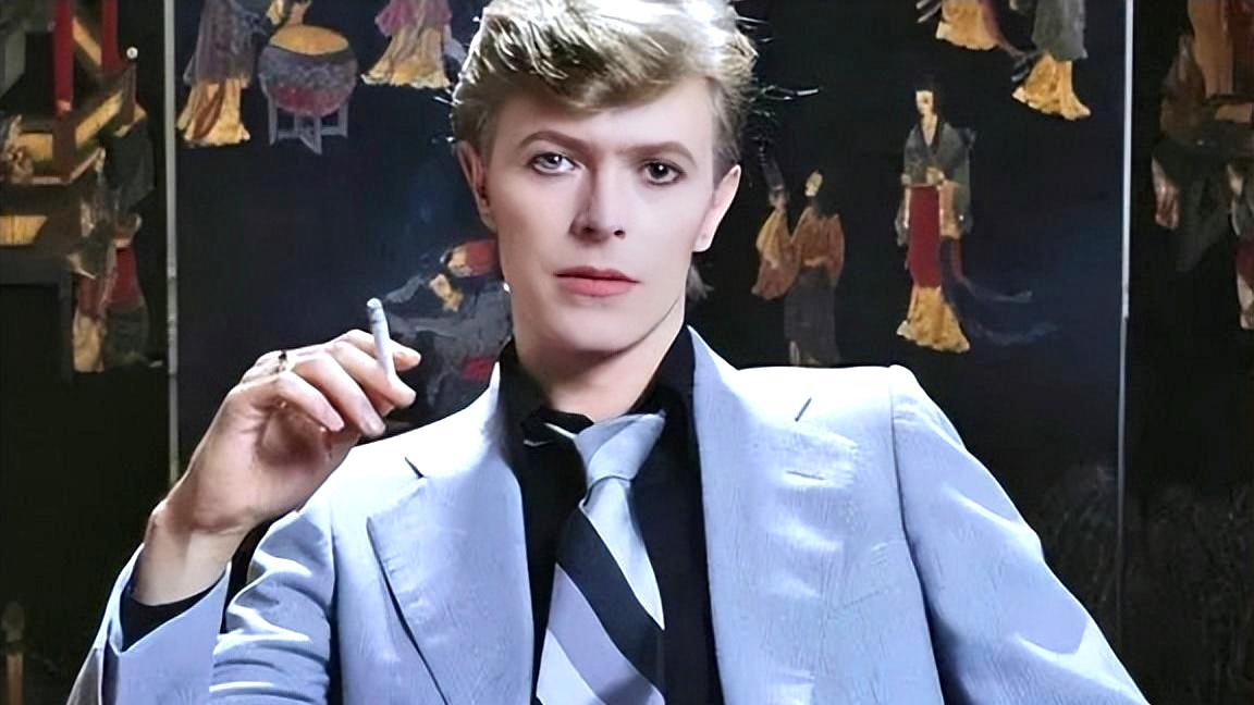 大卫鲍伊时尚风格,大卫鲍伊和妻子伊曼