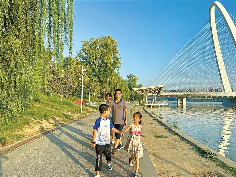 来吧，这里是西安“后海”