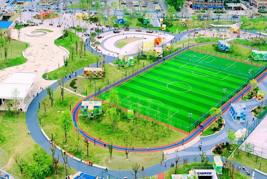 大运会点燃火炬的视频,大运为城市添活力