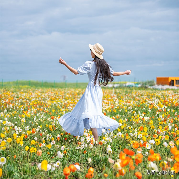 50岁阿姨拍照姿势大全站姿,中年女人拍照姿势小窍门