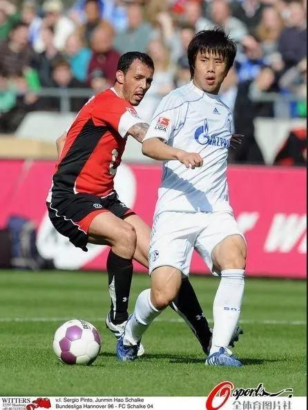 刘若钒梅西式进球,西甲加的斯邀刘若钒加盟