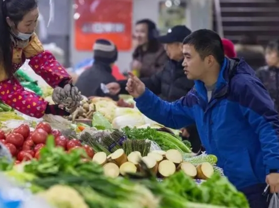 买菜时看到这几种不要买,去菜场买菜这四种菜别买