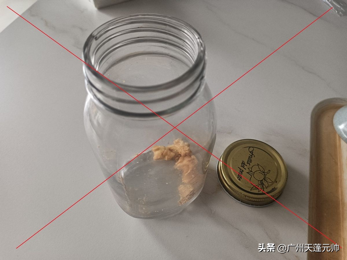 出门吃饭被服务员盯着看,出去吃饭看餐厅卫生