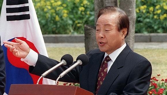 韩国总统魔咒是什么,韩国哪些总统死在青瓦台