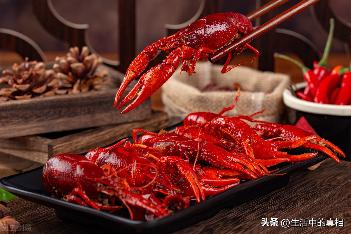 小龙虾里面好多寄生虫能吃吗,小龙虾有寄生虫现在到底能不能吃