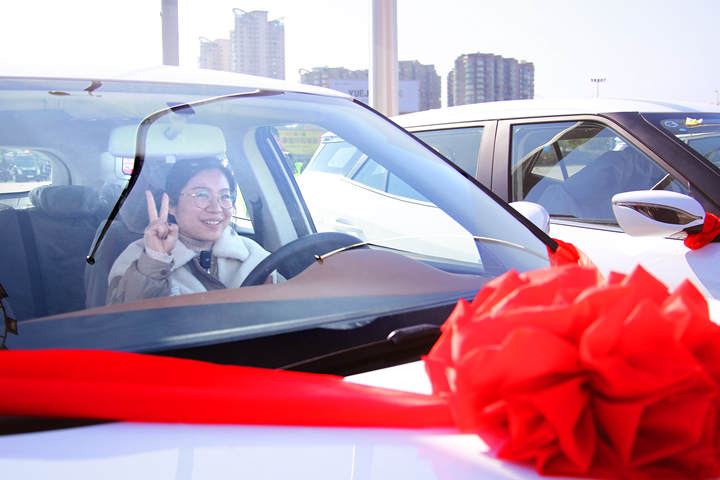 到永康工作真的送汽车为何还招不到人网友:关键是工资有多高?