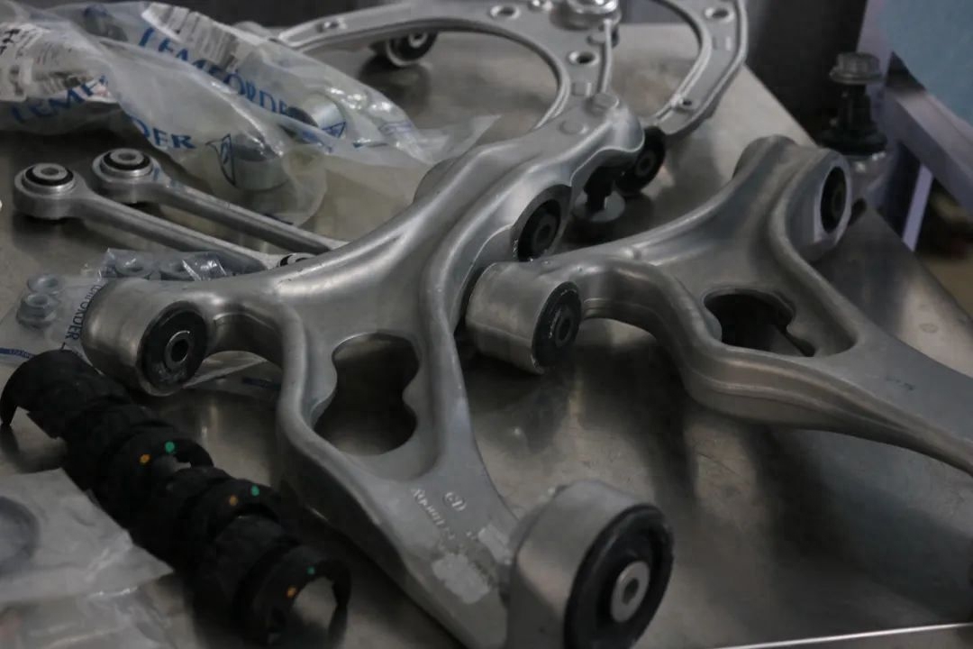 江苏13款柴油奥迪q7翻新,大哥买奥迪q7