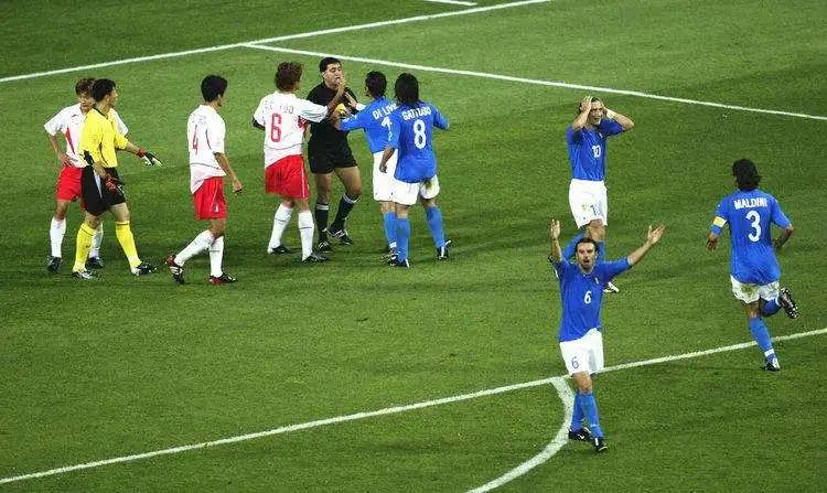 世界杯足球幕后故事,足球世界杯的由来