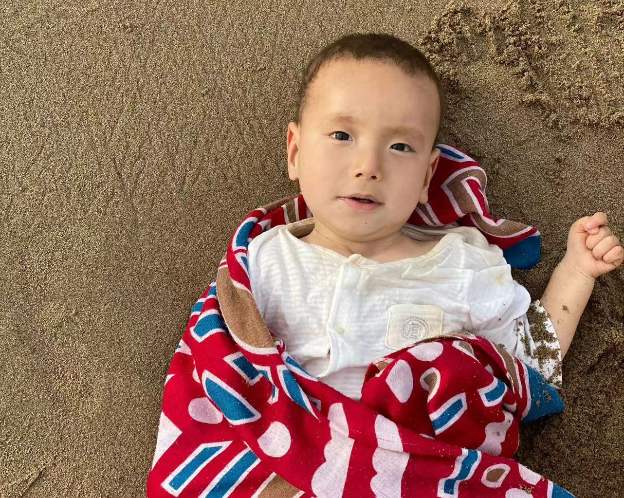 现实版“药神”！只有高中学历的他，为救儿子自行制“药”