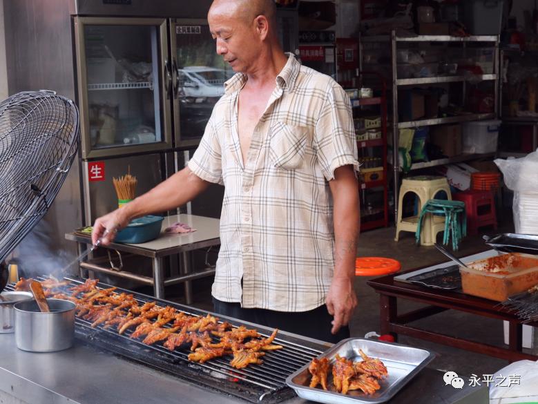 藏在古镇里的烟火人间,藏在街巷里的烟火人间