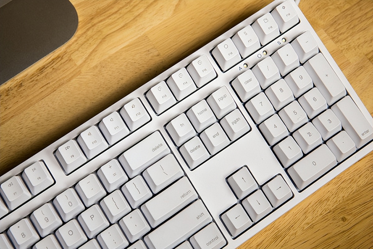 什么牌子的键盘好用手感又好,什么牌子的键盘鼠标好用