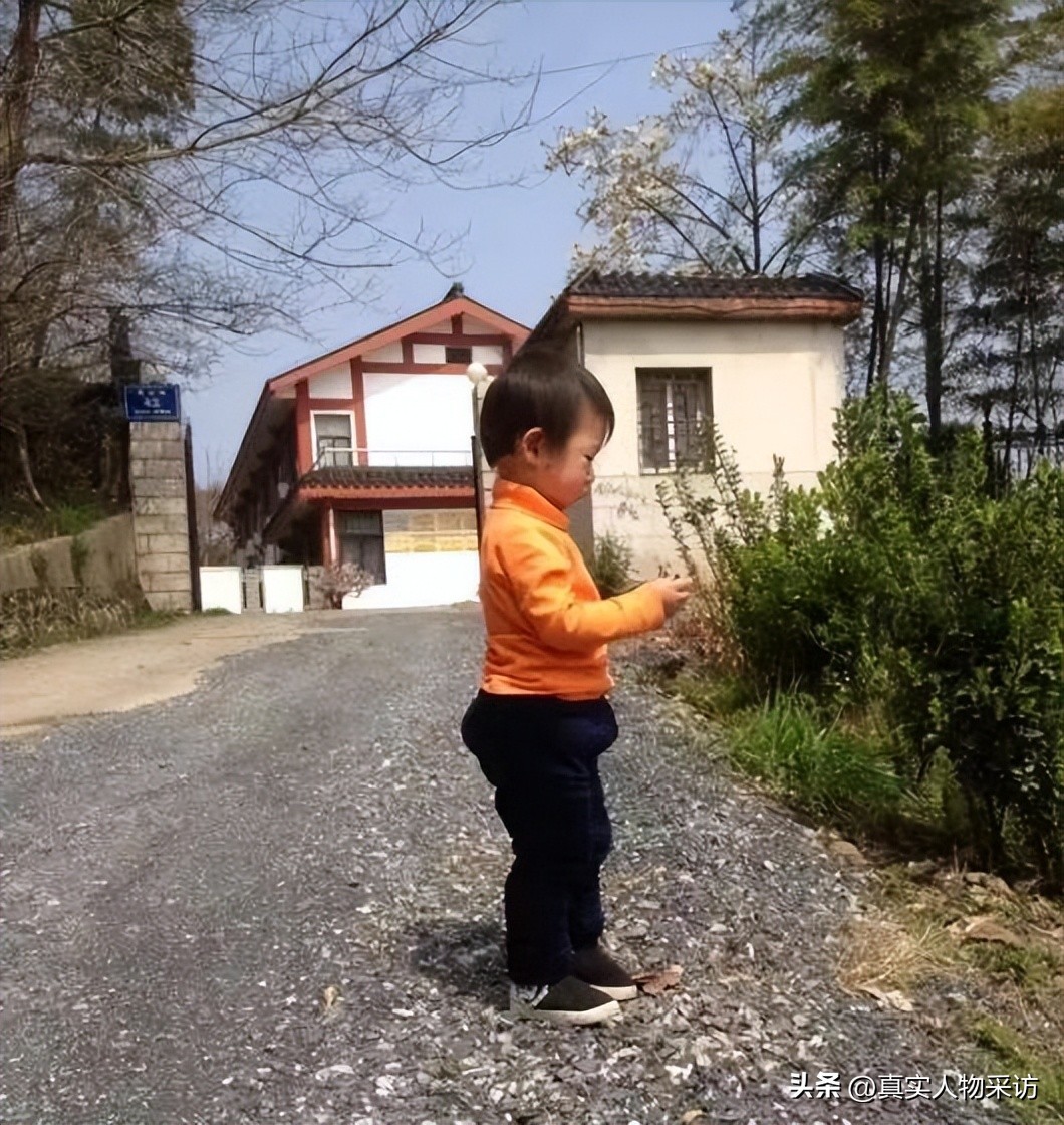 自闭症孩子得了抑郁症怎么办,怀疑孩子自闭自己得了抑郁症