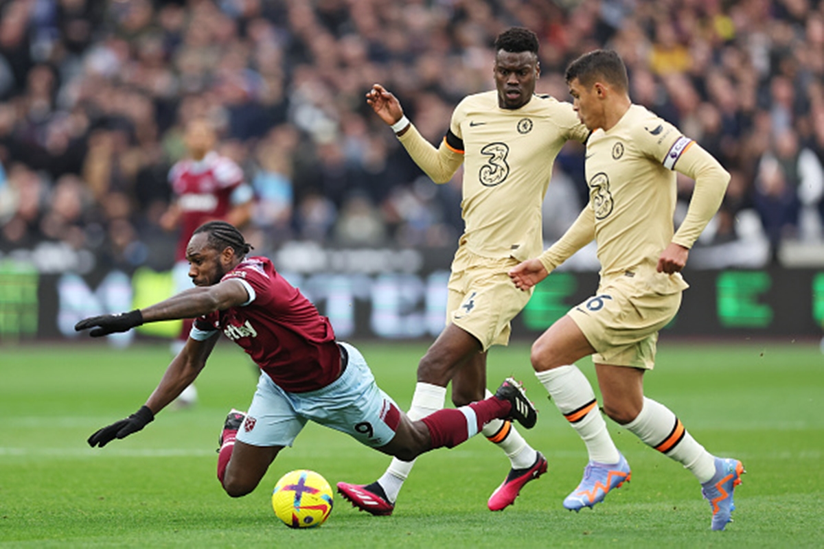 老当益壮！38岁还能续约1年，席尔瓦是切尔西的真大腿？