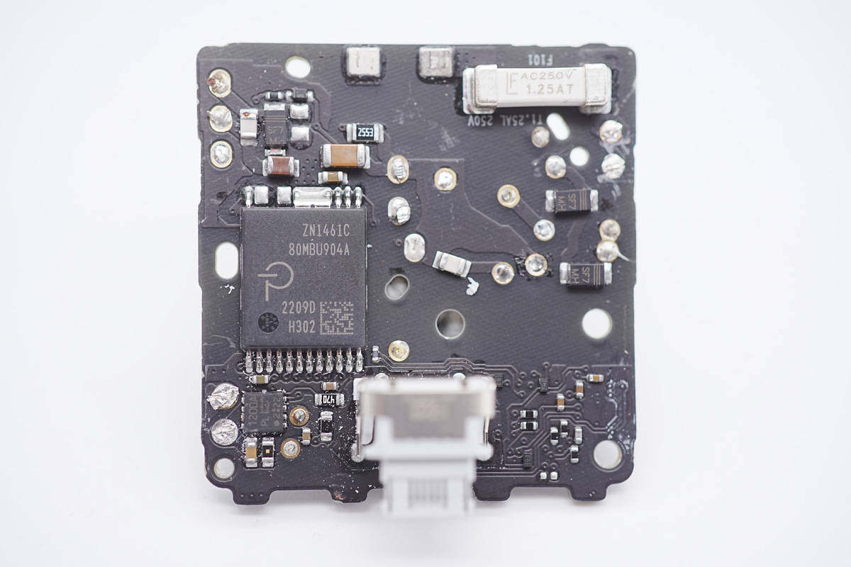 苹果原装20w快充一个小时充电50%,苹果原装快充20w充14pm要充多久