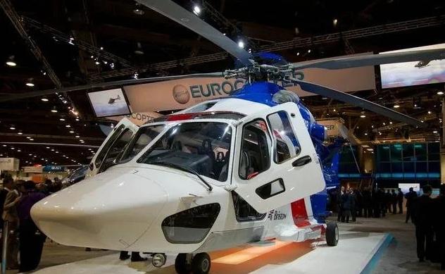 c919与波音对比照片,c919第四架今天交付东航了吗