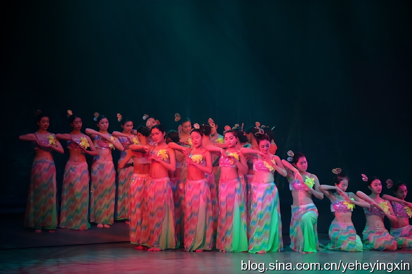 丽江丽水金沙表演好看吗,丽水金沙民族歌舞表演