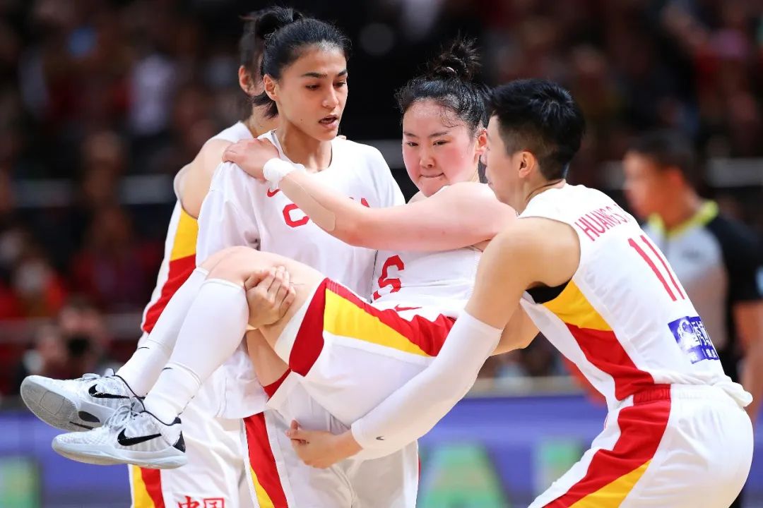 中国女篮28年苦与累,中国女篮走出舒适圈